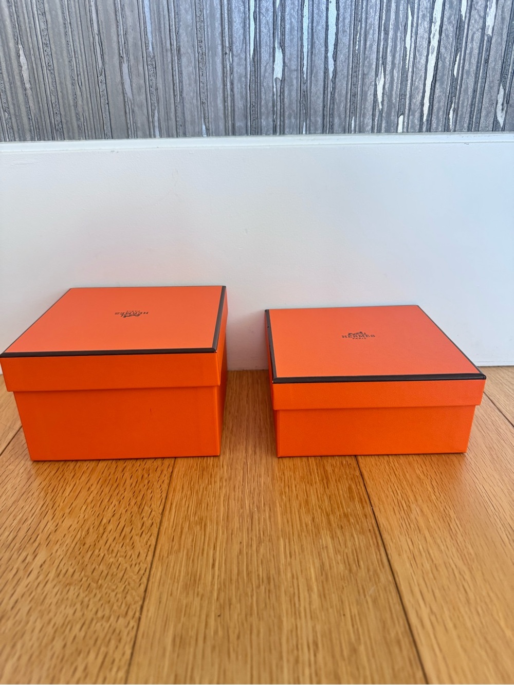 Hermes orange boxes with ribbons lot of 2